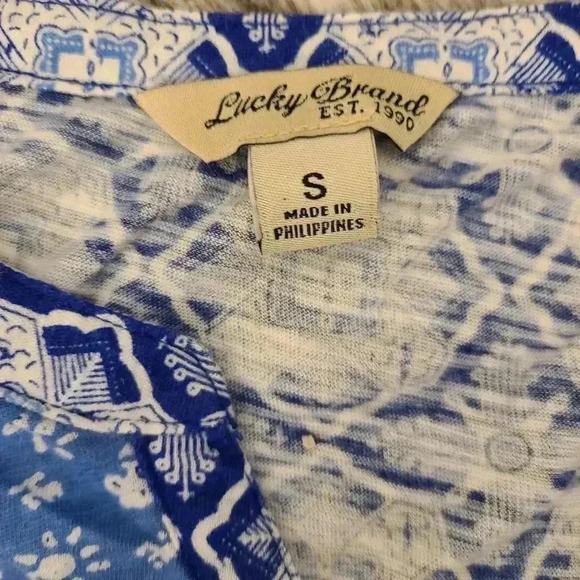 Lucky Brand Sleevles top - Picture 3 of 4